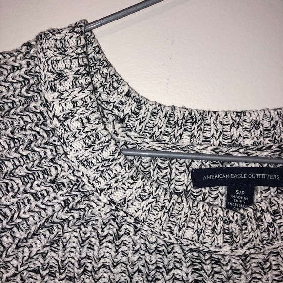 American Eagle Knit Sweater - Picture 2 of 4